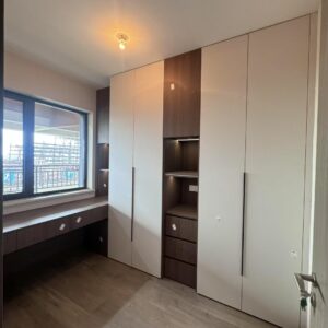 极简主义定制衣橱